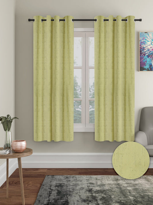 Pack of 2 Polyester Blackout Emboss Window Curtains- Green